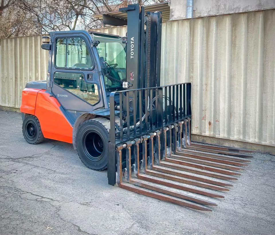 469137225 589543426908082 7156923129257781704 N