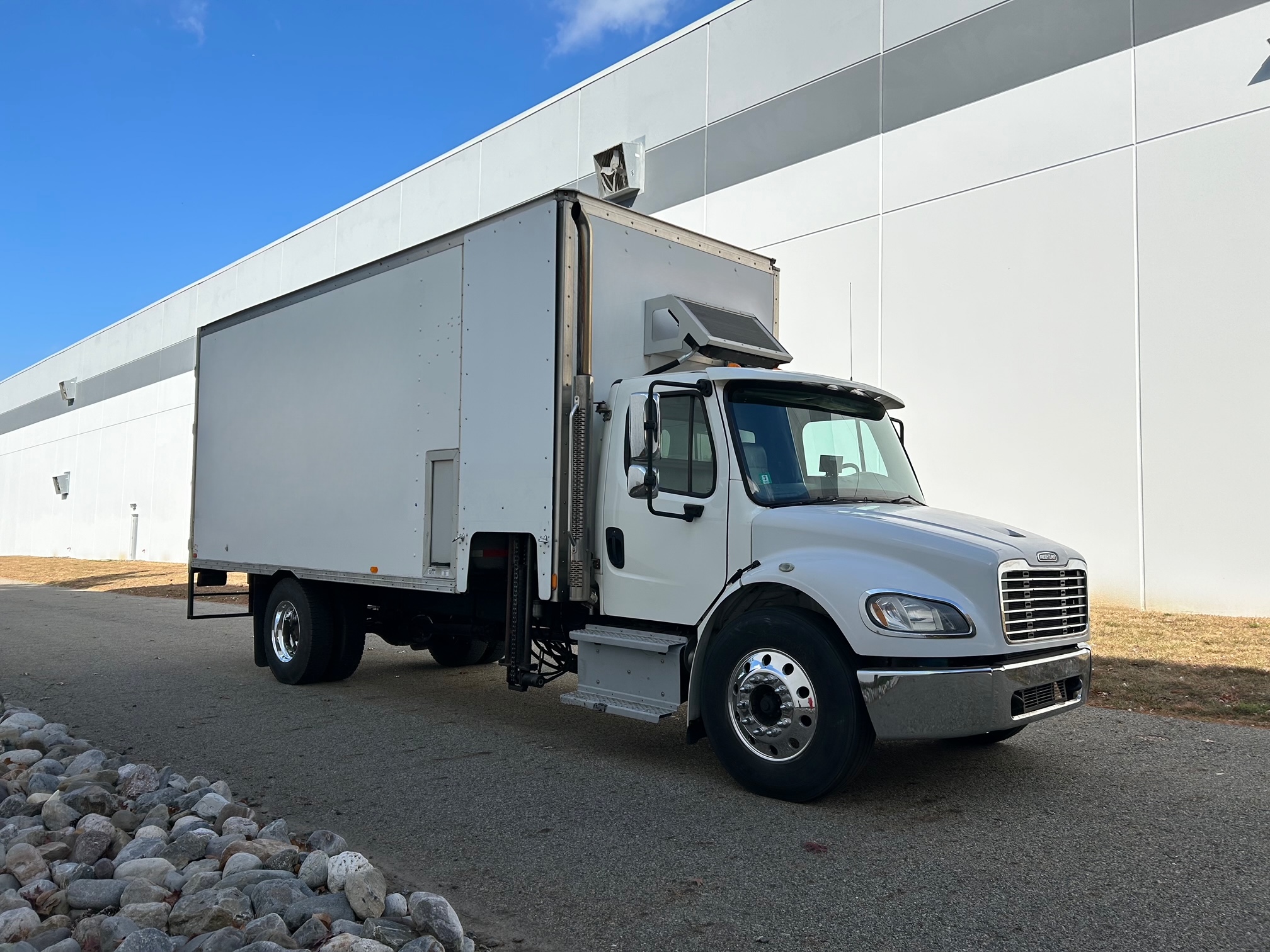 Freightliner M2 2017 - Image 1