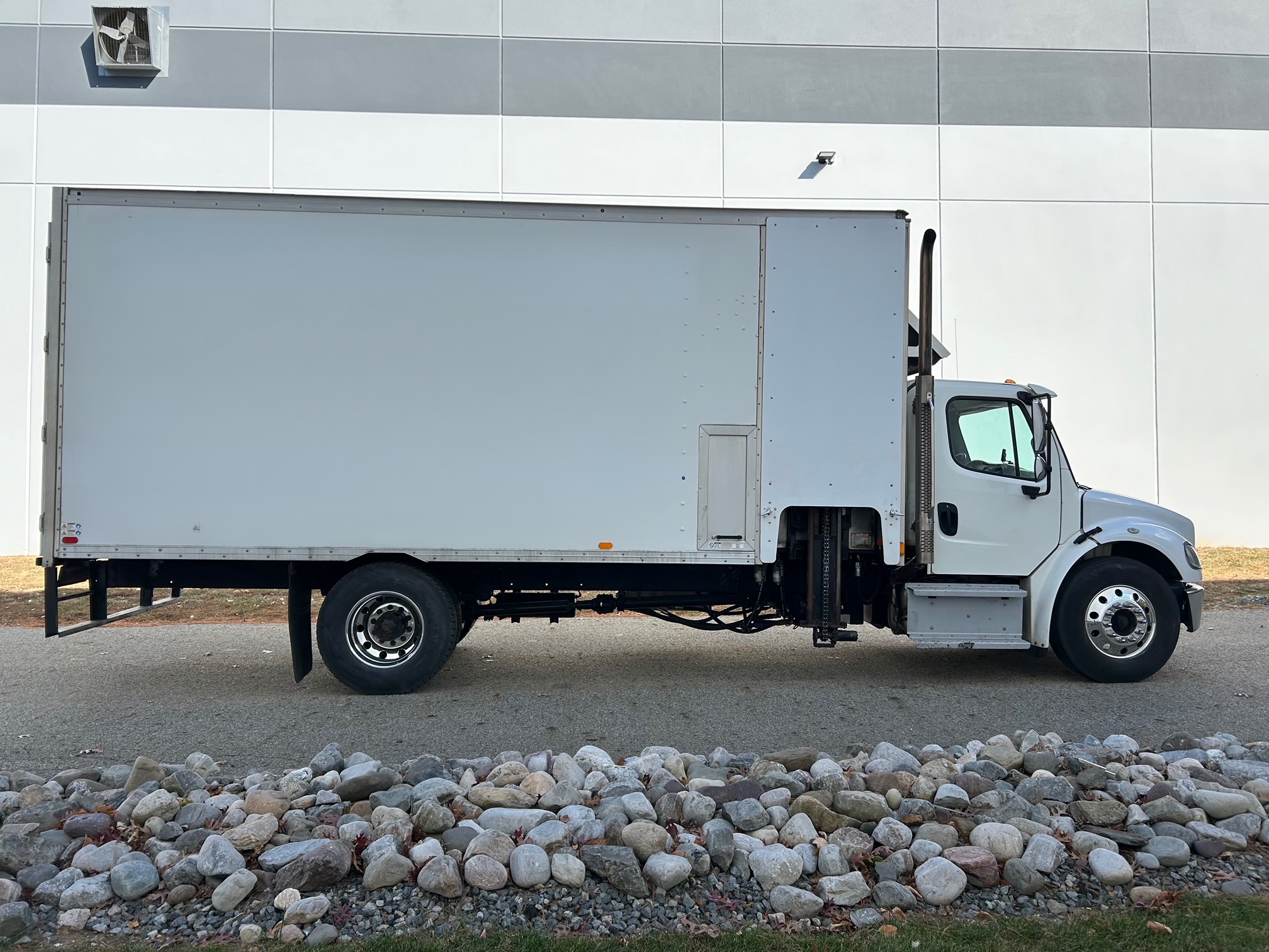 Freightliner M2 2017 - Image 2