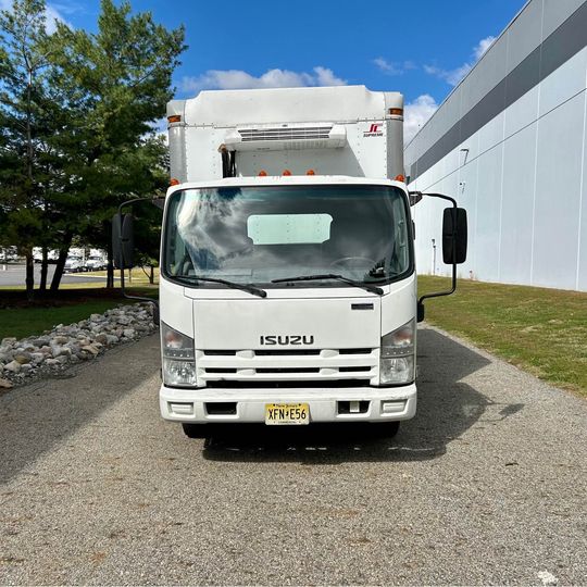 Isuzu NPR 2011 - Image 14